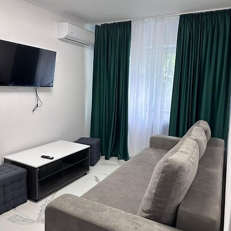 Apartament 3 Camere Trapezului Bukarest Exterior foto