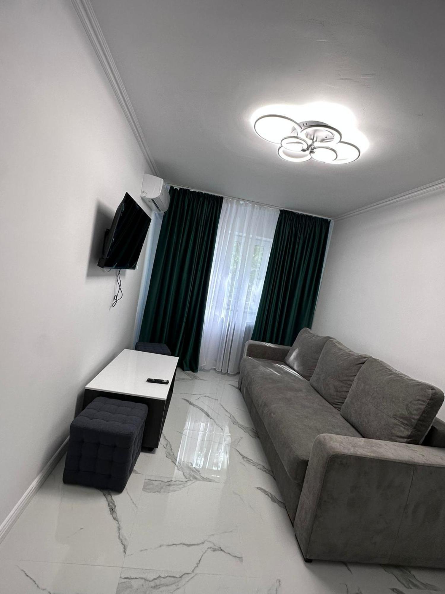 Apartament 3 Camere Trapezului Bukarest Exterior foto